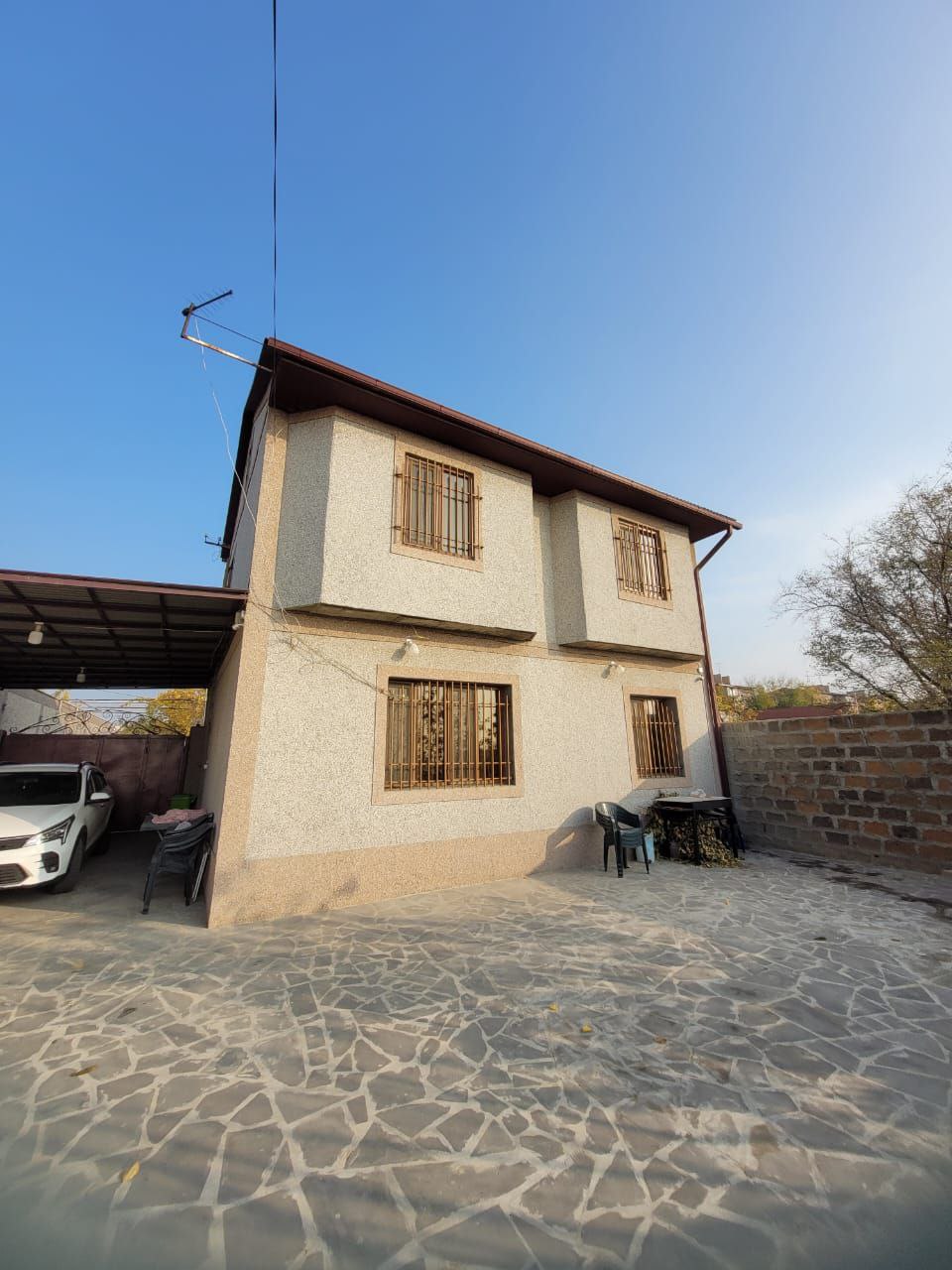 New Building,Private House on Ajapnyak in Fuchik St, Yerevan, Armenia , 300  | 89623